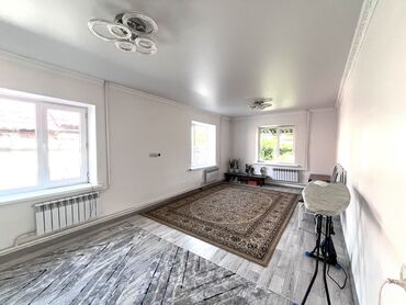 снять жилье в бишкеке: Дом, 67 м², 4 комнаты, Риэлтор, Евроремонт