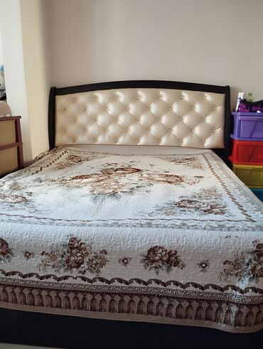 кровать 2 спальная: Уктоочу бөлмө гарнитуру, Эки кишилик керебет, Колдонулган
