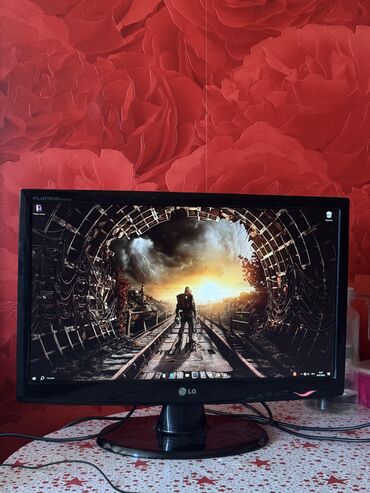 кампютерный манитор: Монитор, LG, Б/у, 23" - 24"