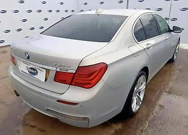 golf 5 stranac: BMW 730 F01 M 2011. GOD. - KOMPLETAN AUTO U DELOVIMA | Bmw 730d — 5