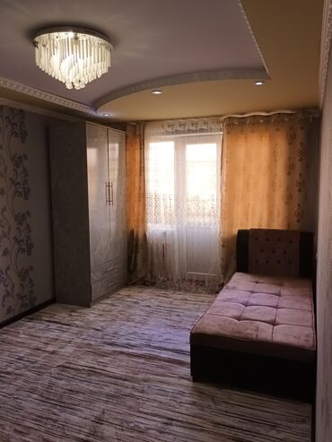 квартира ак орго: 1 бөлмө, 33 кв. м, 104-серия, 4 кабат, Косметикалык ремонт