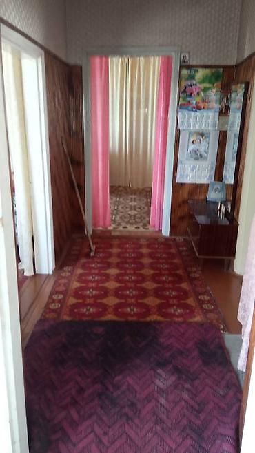 Продажа коттеджей и домов: Продаётся частный дом с приусадебным участком в селе Сокулук,площадь — 7