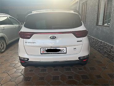 зад: Kia Sportage: 2019 г., 2 л, Автомат, Дизель, Кроссовер — 4