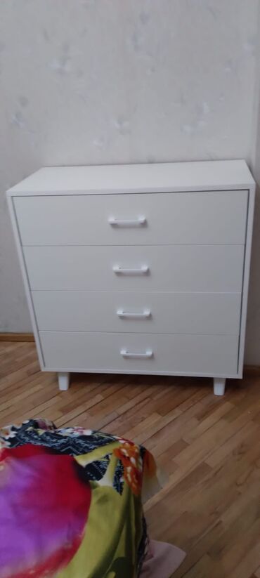 Komodlar: Yeni, Güzgülü, Azərbaycan — 9