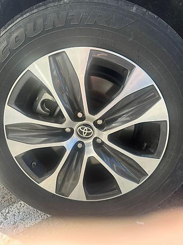 islenmis avtomobiller: İşlənmiş Disk Toyota R 18, 4 Boltlu — 1