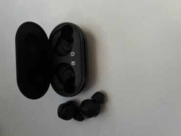 Динамики и колонки: Б/у Беспроводные (Bluetooth) Наушники, Samsung, цвет - Черный