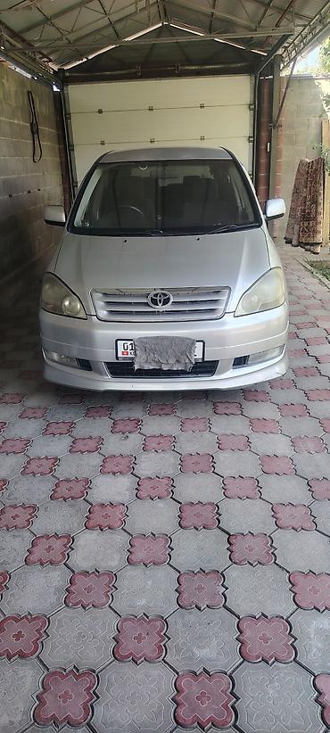 bis vip: Toyota Ipsum: 2002 г., 2.4 л, Автомат, Бензин, Минивэн — 1