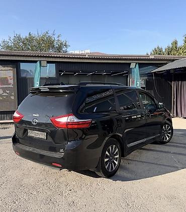 тайота сиенна: Toyota Sienna: 2018 г., 3.5 л, Автомат, Бензин, Минивэн — 2