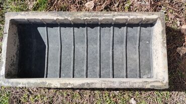 Другое строительное оборудование: Резиновые формы для производства брусчатки в наличии. Состояние как — 4