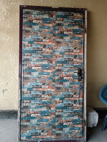 кухонный шкаф новый: Продается входная дверь железная. цена договорная