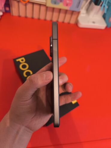 Poco: Poco F7 Pro, Б/у, 256 ГБ, цвет - Черный, 2 SIM, eSIM — 7