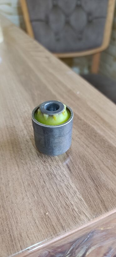 Digər avtomobil ehtiyat hissələri: Mitsubishi Lancer X 2008 buraxılış avtomobili üçün dayaqça. Bu — 6