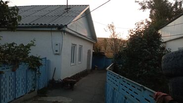 продаю дом в рабочем городке: Дом, 160 м², 6 комнат, Собственник, Старый ремонт