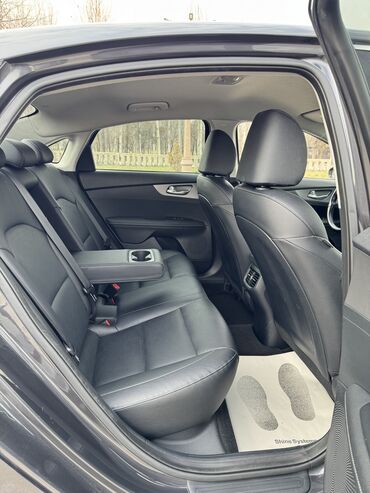 Kia: Kia K3: 2018 г., 1.6 л, Вариатор, Бензин, Седан — 6