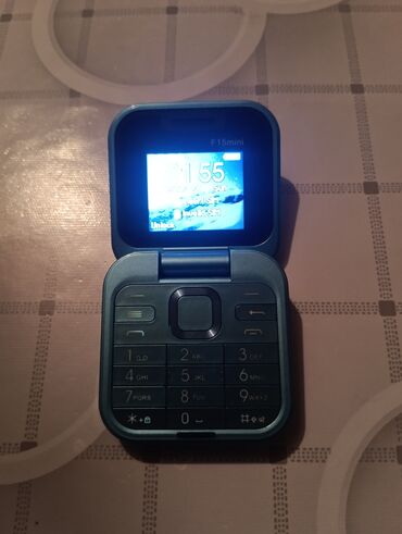 mini telefonlar: Təzə alınıb satmağ səbəbi pul lazımdı adaptır karofqasına qədər var
