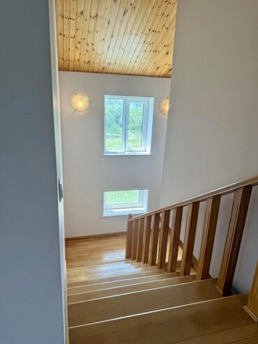 Bağ evlərinin satışı: Quba, 200 kv. m, 5 otaqlı, Hovuzsuz, Kombi, Qaz, Su — 25