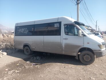 куплю машину в рассрочку: Mercedes-Benz Sprinter: 1996 г., 2.9 л, Механика, Дизель, Бус