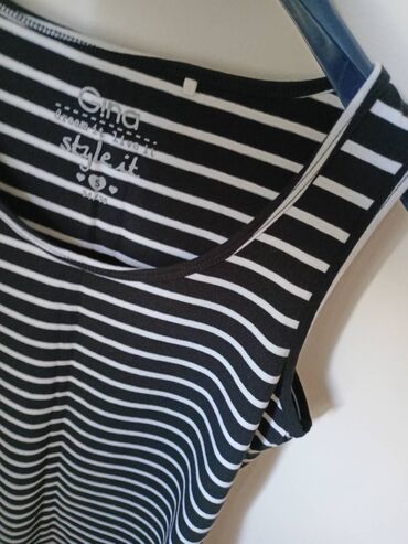have a nike day majica: S (EU 36), M (EU 38), L (EU 40), Cotton, Stripes, color - Black