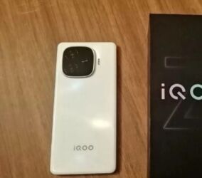 ddr3 8 гб: Vivo iQOO Z9, Новый, 256 ГБ, цвет - Белый, 2 SIM