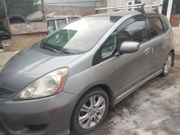 hyndai sonata2017 американский: Honda Fit: 2010 г., 1.5 л, Автомат, Бензин