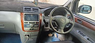 Toyota: Toyota Ipsum: 2001 г., 2.4 л, Автомат, Бензин, Минивэн — 3