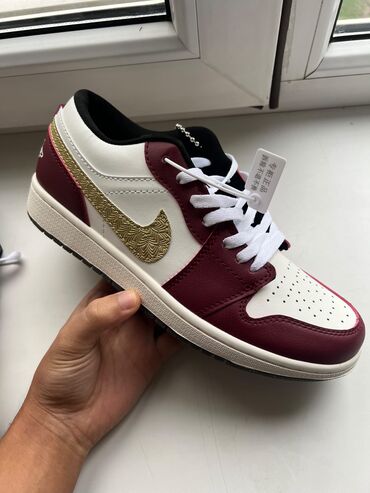 nike air force 1 бишкек: Мужские кроссовки, 42, Air Jordan, Новый, Самовывоз, Платная доставка