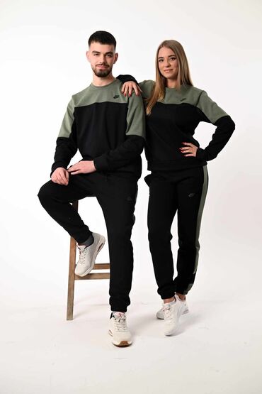 Gornji i donji deo: 3000 muske 
2800 zenske
S-xxl — 16