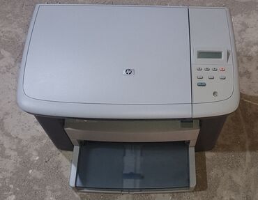 Printerlər: Printer HP əla vəziyyətdə.Ofis bağlanıb deyə satırıq.Qiymət danışmaq