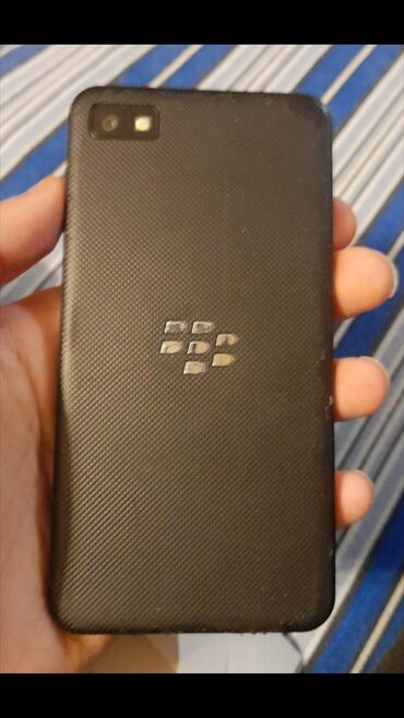 blackberry yeni telefon: Blackberry Bold, rəng - Qara, İki sim kartlı, Sensor