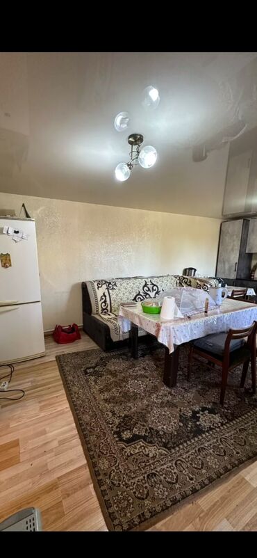 сдам дом под детский сад: 70 м², 4 комнаты, Парковка, Забор, огорожен