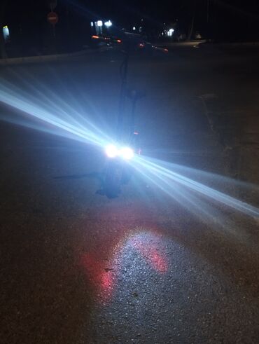 Elektrikli samokatlar: İşlənmiş Elektrik samokat 11", > 1000 Vt, > 45 km/s -da lalafo.az — 4 Elektrikli samokatlar: İşlənmiş Elektrik samokat 11", > 1000 Vt, > 45 km/s — 4