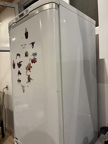 Soyuducular: İşlənmiş 2 qapılı Hotpoint Ariston Soyuducu Satılır, rəng - Ağ — 4
