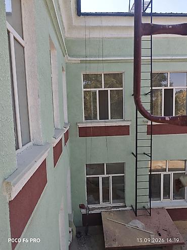 каркасные бассейны б у: Продаётся двухэтажное здание с внутренним двором. Характеристики: - — 2