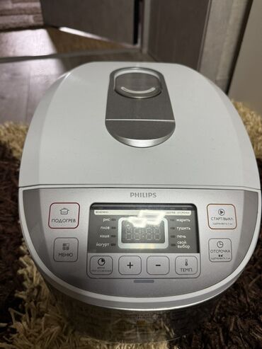 vitek соковыжималка цена: Продаю Мультиварку Philips. Покупали за 12000, но пользоваться так и