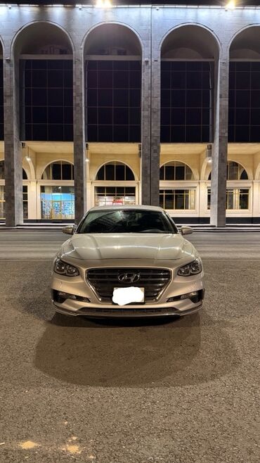 спец техника: Срочно продаю Hyundai Grandeur Год:2017 Пробег 260т Оригинал Объем: 3л