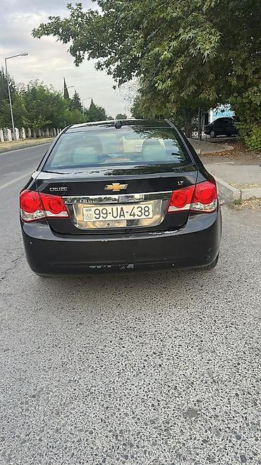 Chevrolet Cruze: 1.5 l | 2014 il 295000 km Sedan