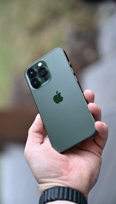 чехлы на айфон 13 про: IPhone 13 Pro, Колдонулган, 256 ГБ, Жашыл, Каптама, 77 %