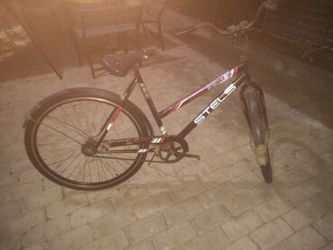 format velosiped: Şəhər velosipedi Stels, 28", sürətlərin sayı: 1
