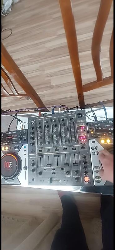 ses mixeri: Pioneer DJ set – CDJ-400 cütü + DJM-600 mikser super idyal vezyetde — 2