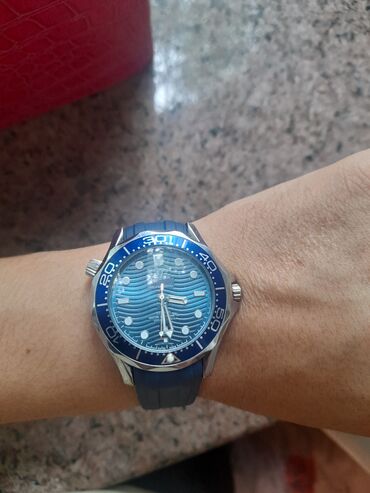 Наручные часы: Часы omega 2000 сом В идеал состоян. водонепроницаемыелицевая