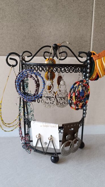 Подсвечники: Декор: декоративный подсвечник на цыпочки 300 декоративный at lalafo.kg — 3 Подсвечники: Декор: декоративный подсвечник на цыпочки 300 декоративный — 3