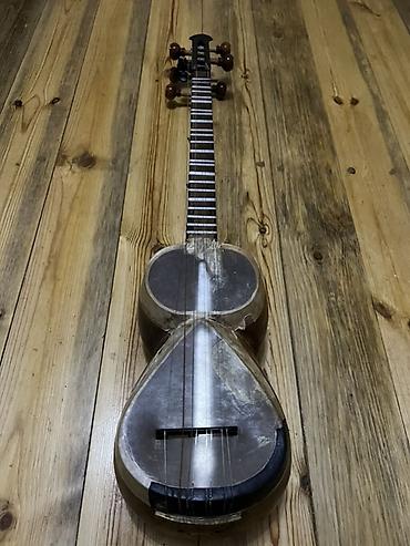 Milli musiqi alətləri: Tar – Azərbaycan milli simli-mizrablı musiqi aləti - Korpusu qoz — 1