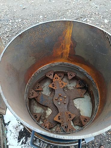 самоходный миксер: Продаю дробилка 3 фазка 3000 оборотов 7.5 киловатт мотор турецкий. Бир — 3