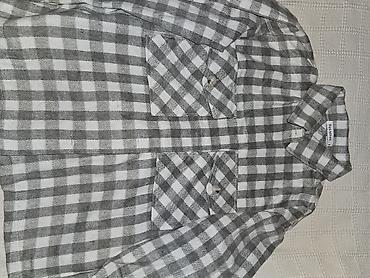 рабочие одежда: Набор из трех предметов одежды: 1) Фланелевая рубашка в серо-белую — 1