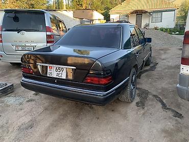 е 303 302: Mercedes-Benz W124: 1992 г., Механика, Дизель, Седан — 2