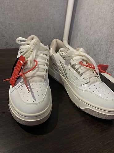 Кроссовки и спортивная обувь: Мужские кроссовки, 42, Новый, цвет - Белый — 4