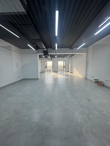 гараж токмок: Ижарага Толугу менен кеңсе: 90 м², Бизнес борборунда, Ремонту менен, Унаа токтотуучу жай менен — 8