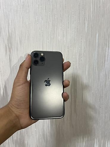 камеры заднего вида: IPhone 13 Pro, 256 ГБ, графитовый Характеристики и детали: - Модель — 1