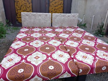 Çarpayılar: Təzə çarpayılar. Taxtadan yıgılır ustu dikdən. 2 sm maçalkası var. 1 — 27