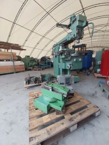 Ostali alati i mašine: Glodalica Prvomajska UG1 - Univerzalna glodalica za obradu metala — 14